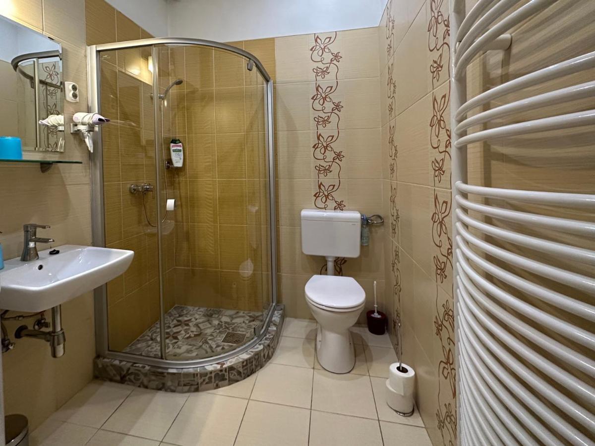 בודפשט Abt Apartments מראה חיצוני תמונה